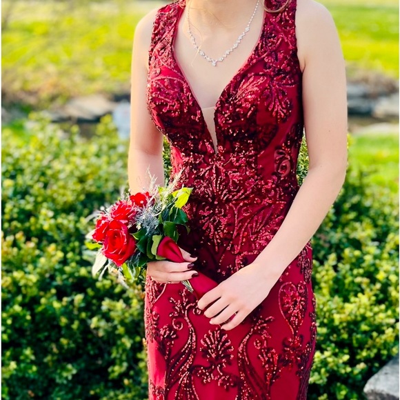 Ritzee Prom Dark Red Sparkle Dress Size 2 - Picture 2 of 9